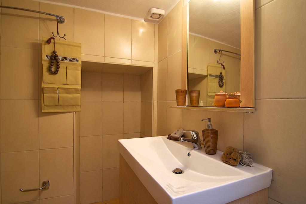 Asikiko Suites ريثيمنو الغرفة الصورة